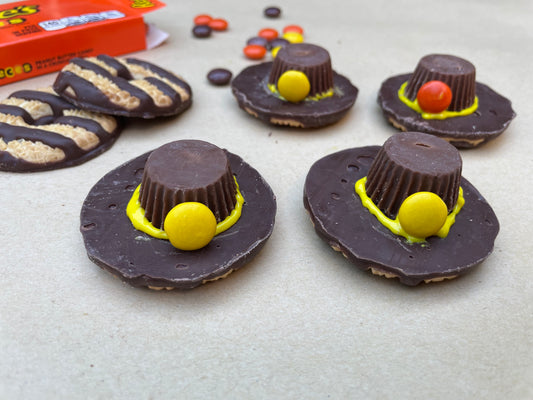 Recipes for Thanksgiving: Pilgrim Hats and Turkey Pretzels