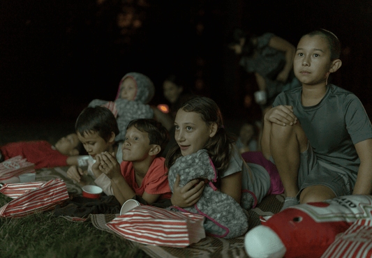 Outdoor Movie Night Ideas For the Whole Family
